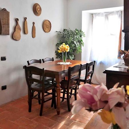 B&B Aquarelle Faggeto Lario Eksteriør bilde
